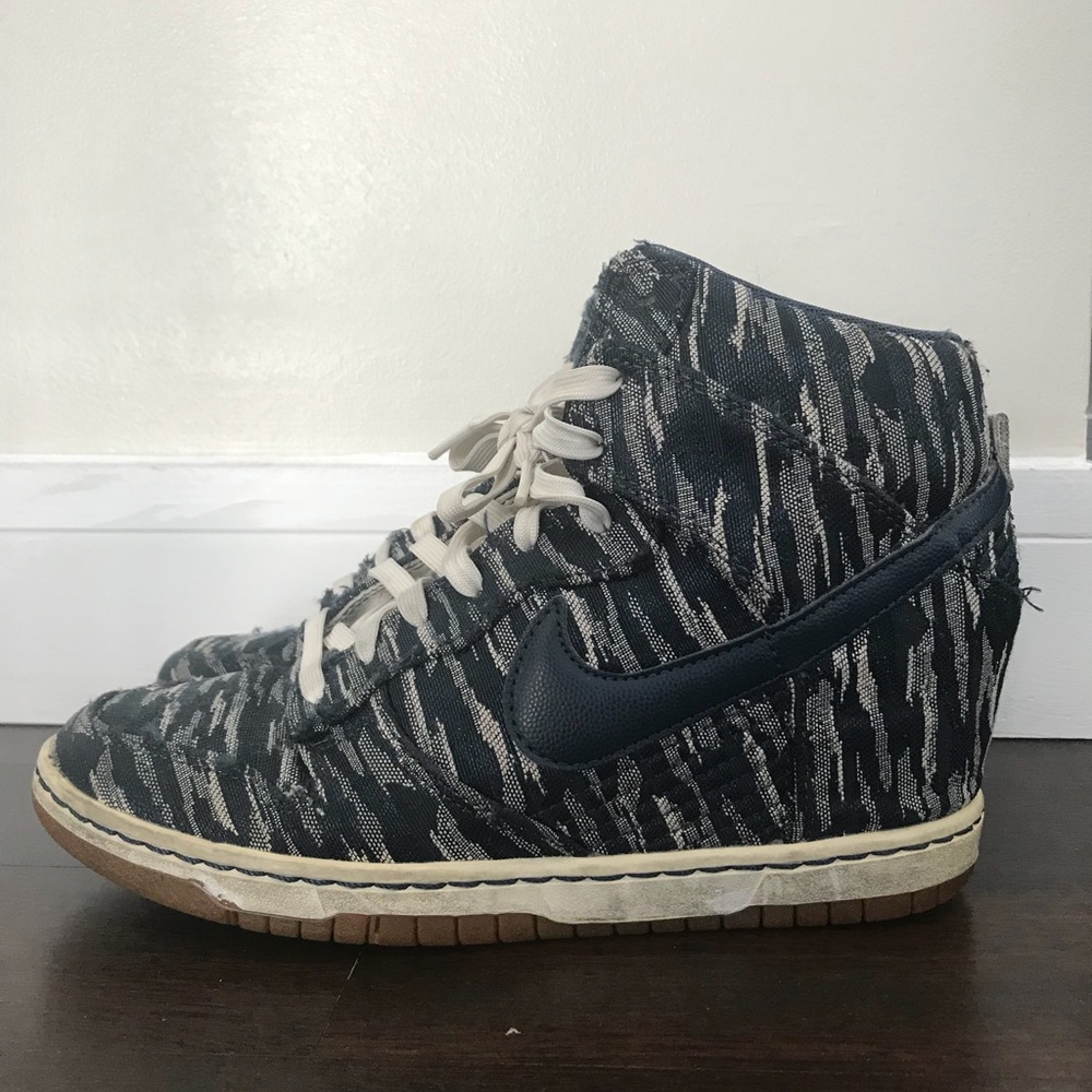 Nike navy blue sneaker wedges